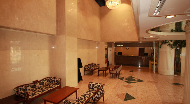 APA Hotel Tonami Ekimae, Buchen Sie Hotel Tonami 