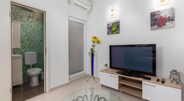 Amazing Home in Veprinac With 3 Bedrooms, Wifi and Outdoor Swimming Pool