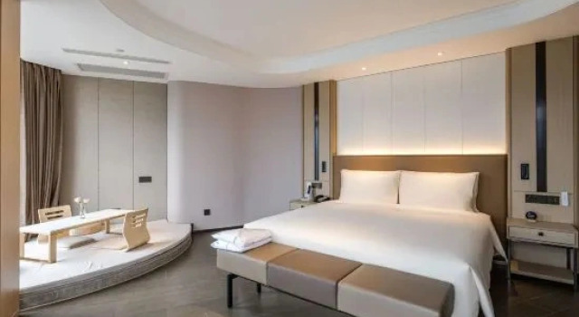 Двухместный люкс Premier с видом на реку Atour Hotel Tonglu Fuchunjiang