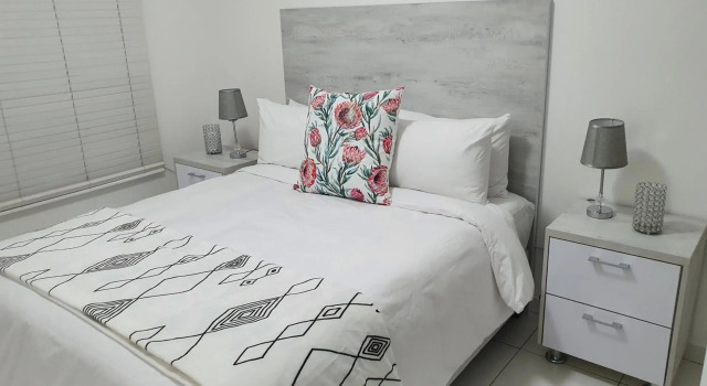 Durban Halaal Accommodation "No Alcohol Strictly Halaal No Parties" Entire Luxury Apartment, 3 Bedrooms, 6 Sleeper, Self Catering "JUST LOCK AND GO"
