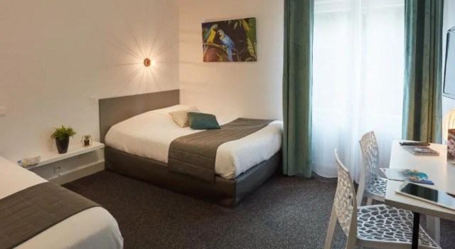 Четырёхместный номер Standard Hotel De La Pommeraie