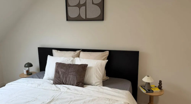 Central Ghent 2 Rooms With Shared LR, Забронировать Апартаменты/квартира Гент Leiestreek, рядом с Церковь Святого Николая