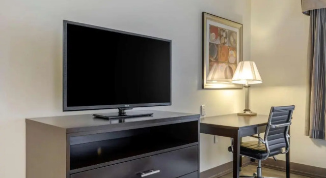 Номер Standard Best Western Plus Rockwall Inn & Suites