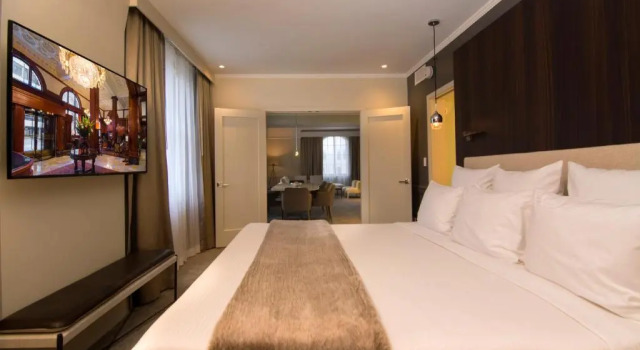 Двухместный люкс Presidential Luxury Above the City The Benson Portland, Curio Collection by Hilton