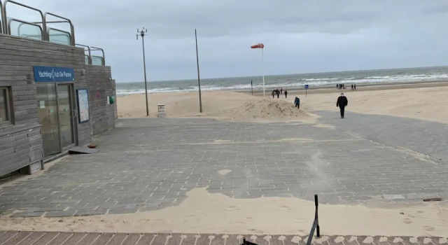 Апартаменты La Panne Appartement en bord de mer - La Vie Bohème