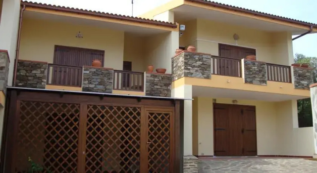 Casa Giuni
