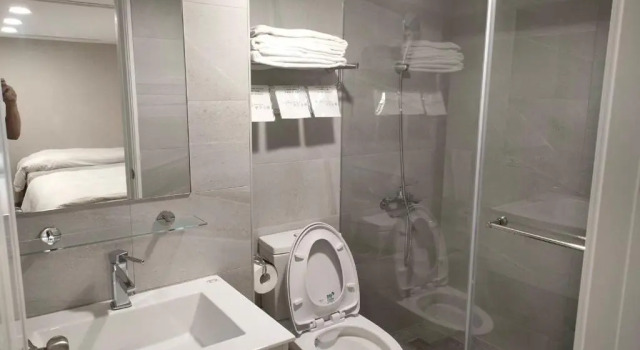 Номер Classic Mu Chen Hotel
