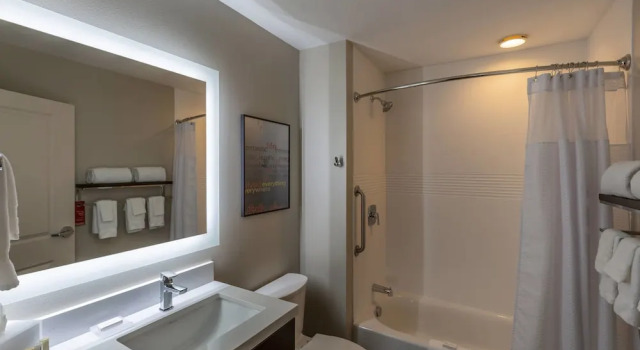 Люкс TownePlace Suites by Marriott Lexington Keeneland/Airport