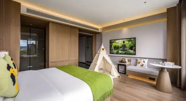 Семейный тент Healing Mind Dianyu Yunjing International Resort Hotel Kunming Dianchi Grand View Park Fuhai Metro Station Branch