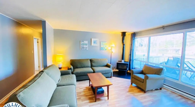 Коттедж The Beach 2 Cottage - Wifi, Netflix, Steps to the Beach