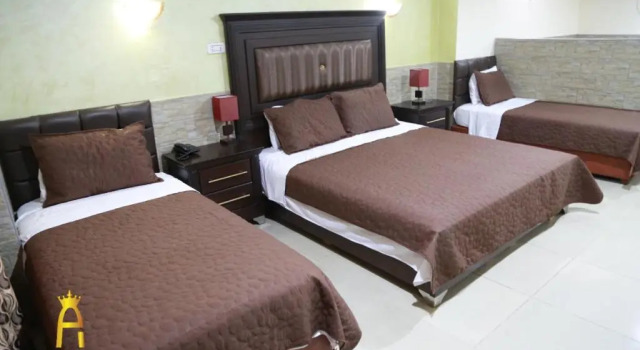 Deluxe Vierer Zimmer Amman Palace Hotel