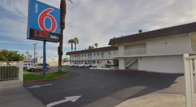 Motel 6-Indio, CA - Palm Springs, Забронировать Мотель Индио Coachella Valley