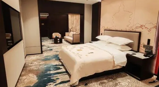 Люкс Business Zhongyuan Hotel