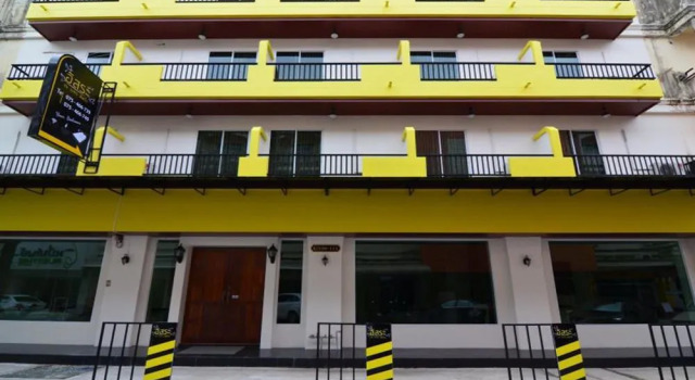 Issara Na Nakhon Living Hotel, Забронировать Отель Отели Южного Таиланда с парковкой, Парковка