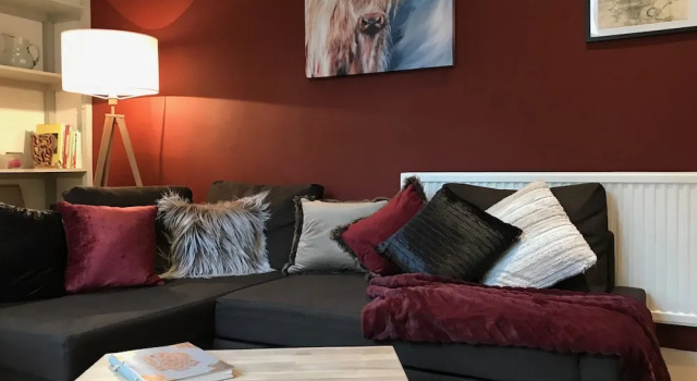 Edinburgh Old Town Apartment, Забронировать Апартаменты/квартира Старый город Эдинбург, рядом с Национальный музей Шотландии