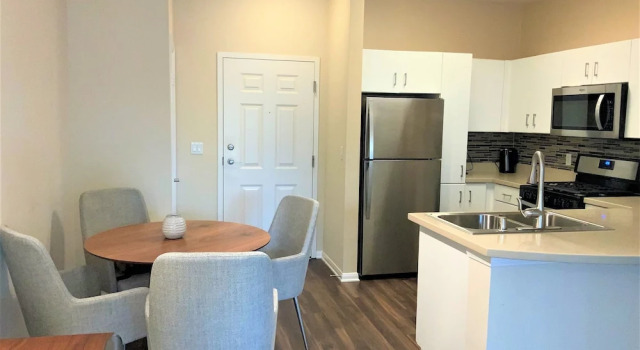 Двухместные апартаменты Premium Platinum Triangle Apartments
