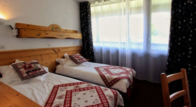 Hôtel Le Pelvoux, Prenota Hotel Hotel a Alvernia con parcheggio, Parcheggio