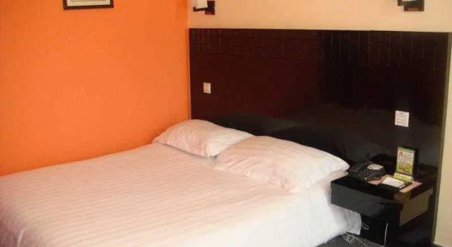 Motel 168 Ao Men Road Inn, Varaa Motelli Shanghai Shanghai