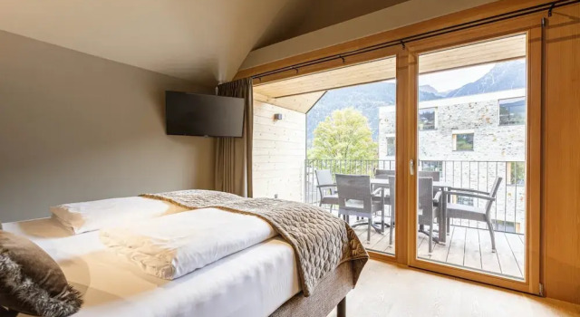 Charming Apartment in Schruns With Balcony, Book Apartment Hotels in Vorarlberg with a Pool, Swimming Pool