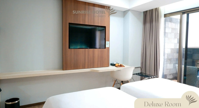 Deluxe room Sunrise Hotel Mojokerto