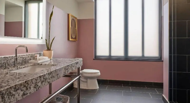 Run of House Renaissance Saint Elm Dallas Downtown Hotel