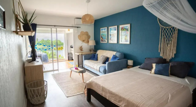 Studio Bord de Mer, Prenota Hotel Hotel a Grande-Terre con piscina, Piscina