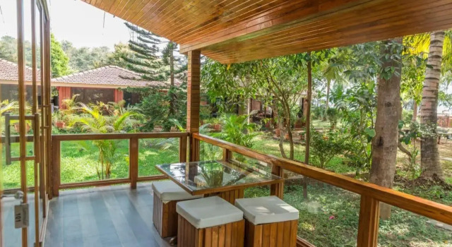 Saminder Beach House, Buchen Sie Hotel Jaitāpur 
