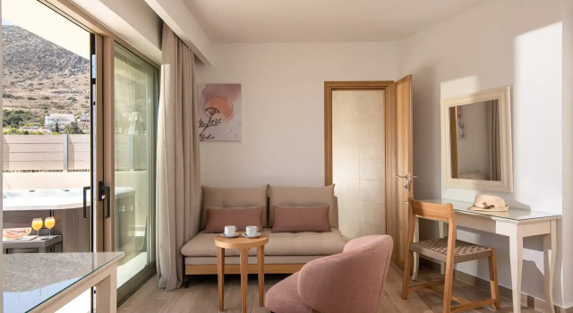 Полулюкс Lofos Apartments