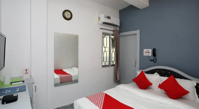 Upasana Guest House By OYO Rooms, Prenota Affittacamere Calcutta 
