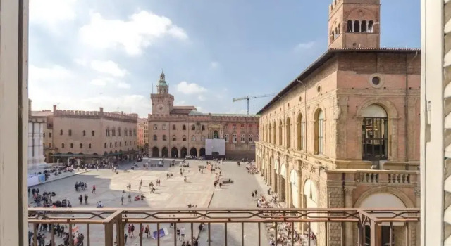Piazza Maggiore Suite