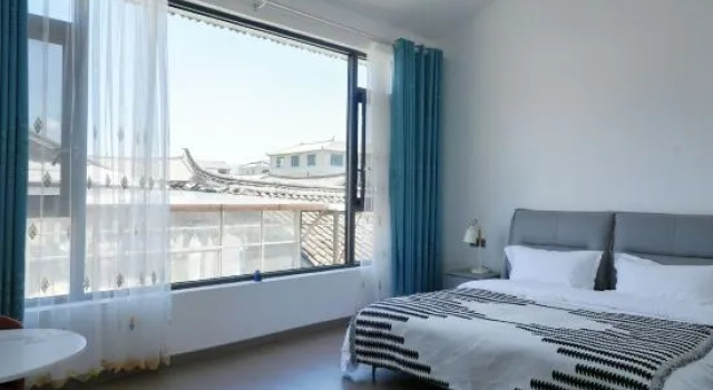 Люкс New Residence in Ancient Town | Traditional Naxi Snow Mountain Viewing Courtyard (Baisha Store)