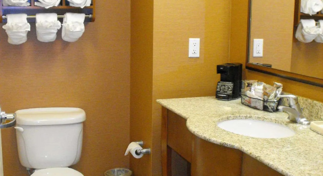 Четырёхместный номер Standard Hampton Inn & Suites Homestead Miami South