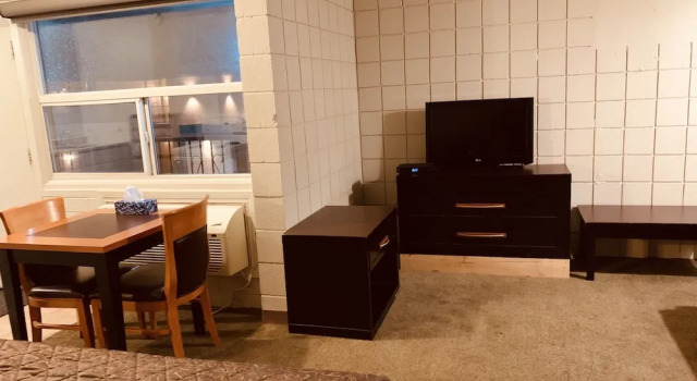 Люкс Classic Red Carpet Inn & Suites