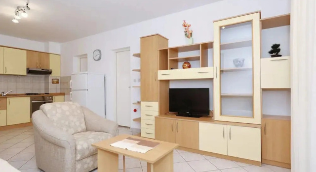 Apartment Emina