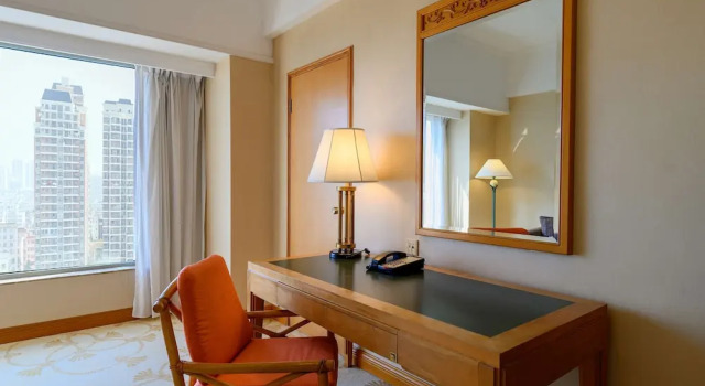 Двухместный номер Superior с видом на город Shangri-La Beihai