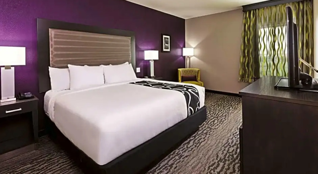 Номер Standard La Quinta by Wyndham College Station South