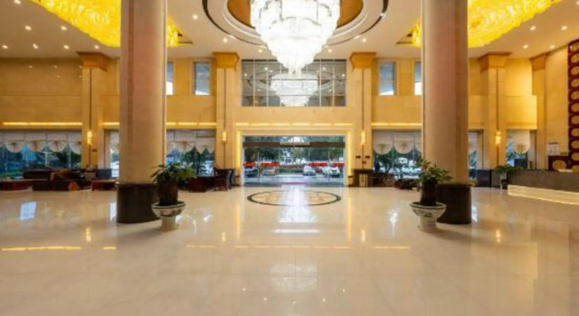 Tengchong Aviation Holiday Hotel, Book Hotel Tengchong Yunnan