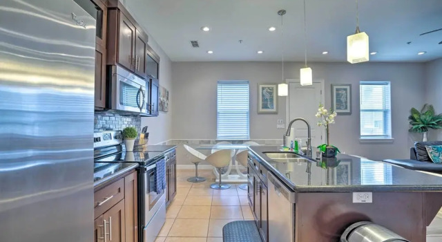 Апартаменты Updated Fiesta Isles Condo w/ Bay Views & Pool!