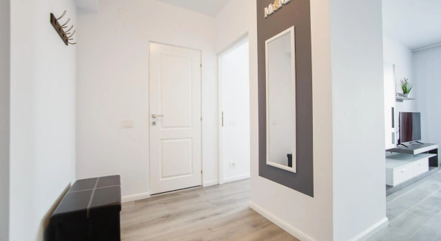 Trio Pink, Varaa Hotelli Oradea 