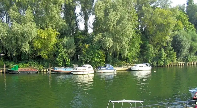 Executive cameră Uno Thames Hotel Maidenhead -Reopened Brand New Again -FREE PARKING