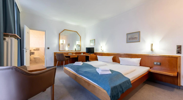 Trip Inn Klee am Park Wiesbaden, Забронировать Отель Висбаден земля Гессен, рядом с Термальные источники Висбадена