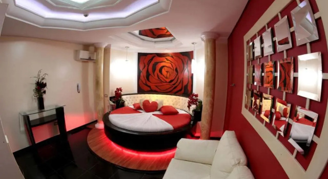 Люкс Hotel & Motel Le Baron