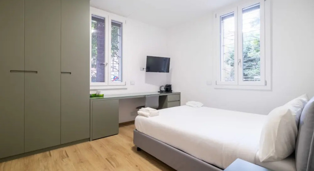 Casa Due Agosto Sleek and Central