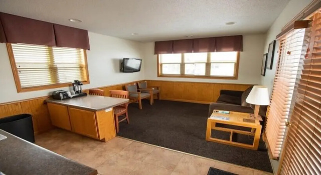 Grand Hinckley RV Resort, Rezervați Stațiune Hinckley 