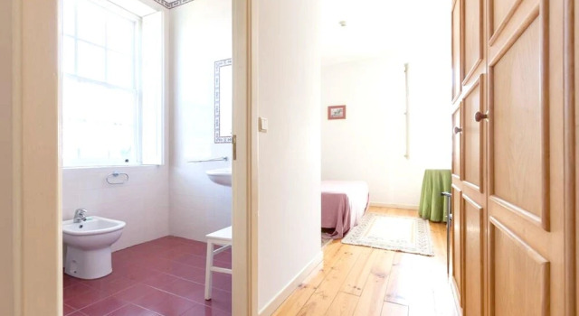 Holiday home Beco do Cantoneiro, Rezerwuj Hotel Hotele w Paço de Sousa z parkingiem, Parking