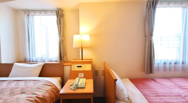 Sakura Hotel Hatagaya