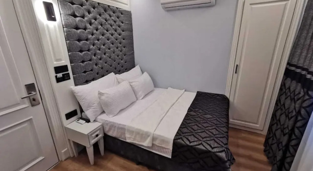 Luxx Garden Hotel
