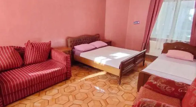 Трёхместный номер Comfort Batumi Sun Hostel