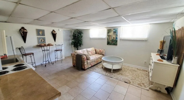 Amazing 4 Bedroom, Oceanfront, Hot Tub - Pink Flamingo, Rezerwuj Hotel Hotele w Saint Augustine Area z parkingiem, Parking