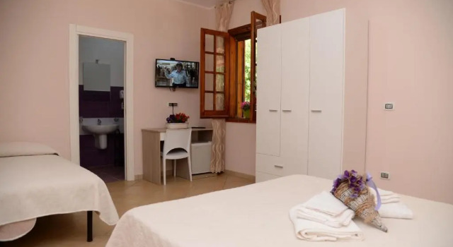 B&B Valeri, Prenota Bed & breakfast Tropea Calabria, vicino a Riaci Beach